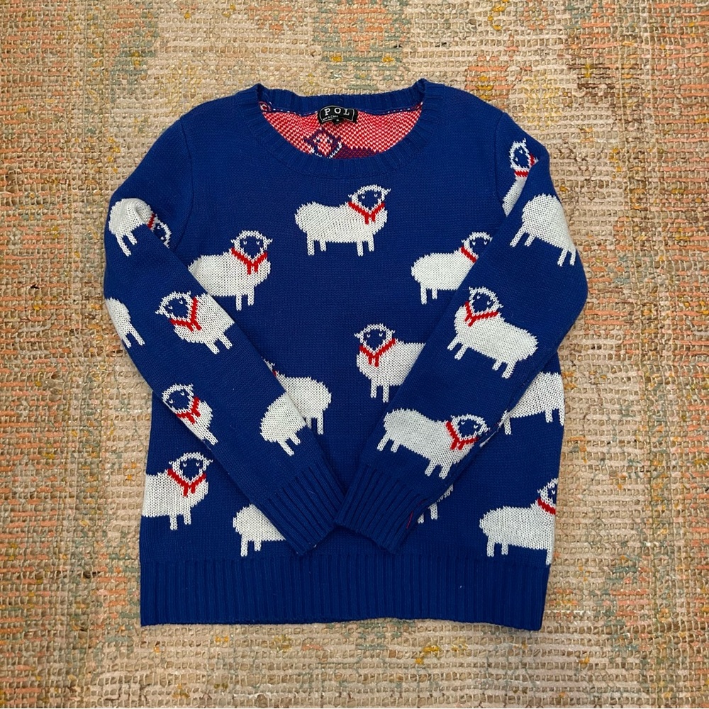 Sheep sweater!! 🐑